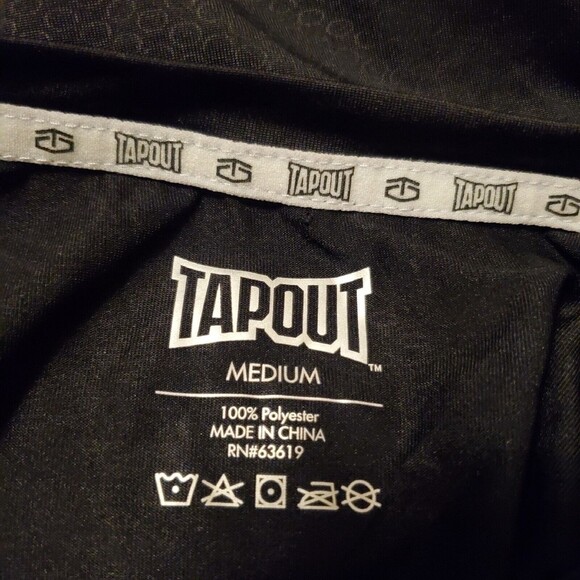 Tapout WWE Adult Shirt Black Size M Short Sleeve 100% Polyester Black Performanc - Picture 4 of 16